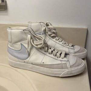 Nike White Blazer Mid Vintage Sneakers